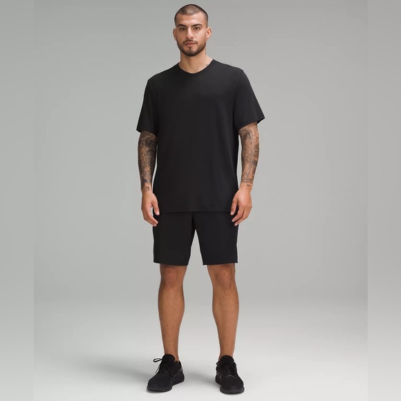 lululemon athletica Men's Zeroed In Linerless Shorts 9” Large Black Quick Drying - Picture 1 of 11